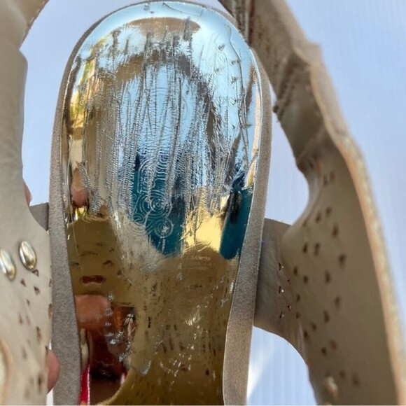 Carlos by Carlos Santana size 10 tan chunky heels used great condition - Picture 10 of 13